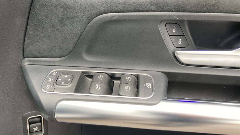 Mercedes-Benz GLA 180 AMG Line Premium Plus 5dr Auto Petrol Hatchback